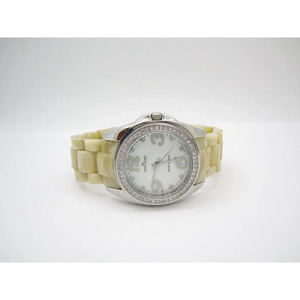 Women Anne Klein Quartz WR Analog 39mm‎ Dial Causal Round Watch (G114)